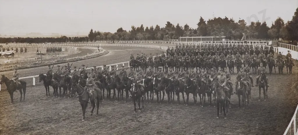Rare 1914 Silver Bromide Photo Of The 9th Wellington East Coast Mounted Rifles Squadron Image 1++