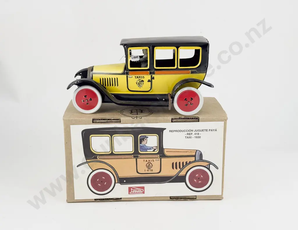 Boxed Paya (Spain) Reproduction Ref 418 Tinplate Taxi 1930 Image 1++