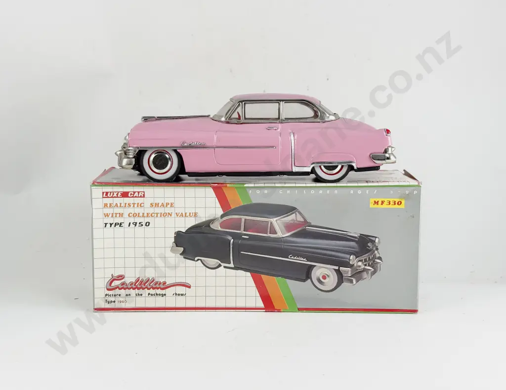 Boxed China MF330 Tinplate Luxe Car Cadillac Type 1950 Image 1++