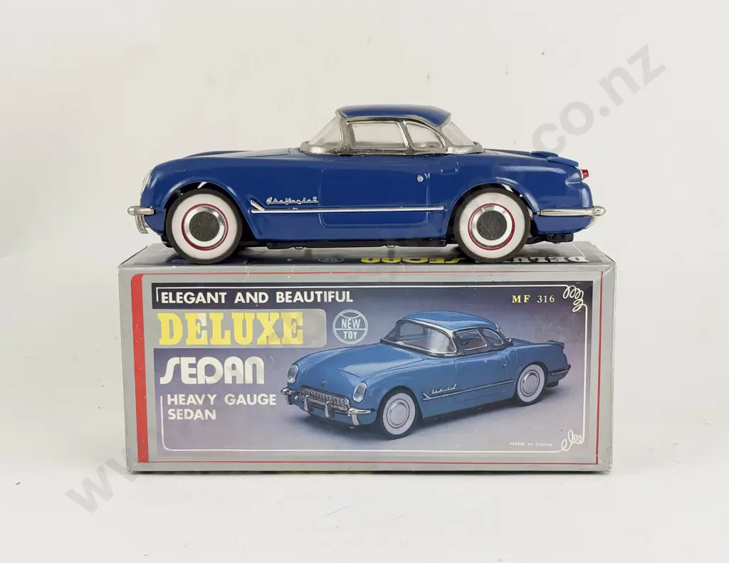 Boxed China Newtoy MF316 Tinplate Deluxe Sedan Image 1++