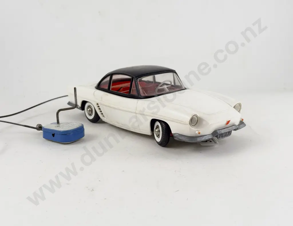 Arnold Made in Western Germany Hard Plastic 210 JA 75 Karmann Ghia Image 1++