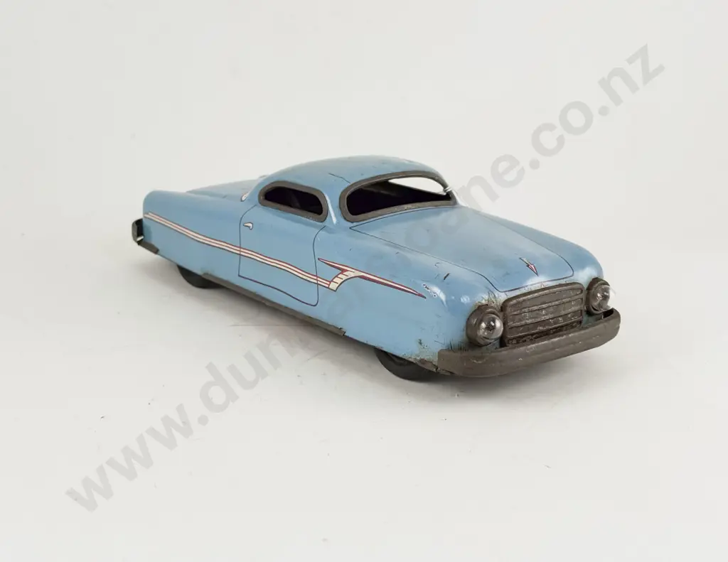 Made in France Tinplate CR-825 Streamline Car Image 1++
