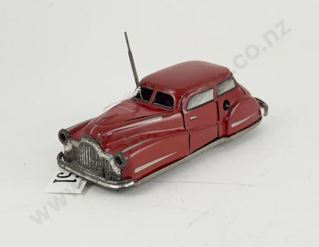 Joustra Made in France Tinplate No 2002 Car Image 1++