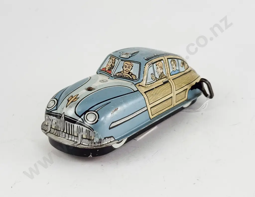 Mar Toys Pressed Tinplate LM52 Family Sedan Image 1++