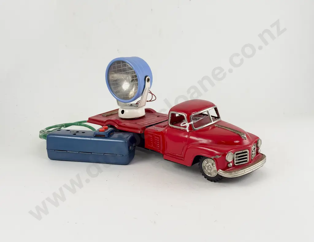 KS Star Mark Made in Japan Tinplate Search Light Truck Image 1++