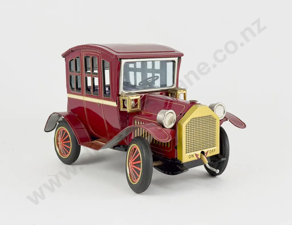 Y Mark Yonezawa Japan Tinplate Grand-Pa-Car Image 1++