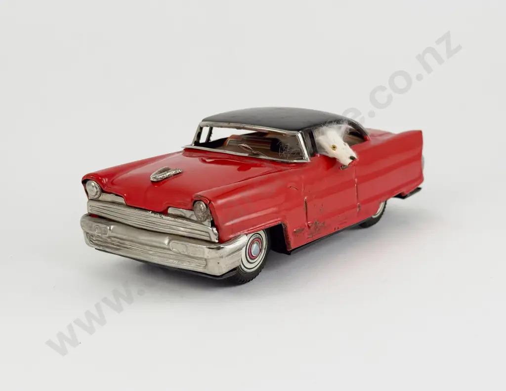 Made in Japan Tinplate Car with Dog in the Drivers Seat Image 1++