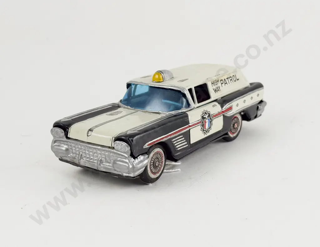 Bandai Made in Japan Tinplate Station Wagon Highway Patrol Vehicle Image 1++