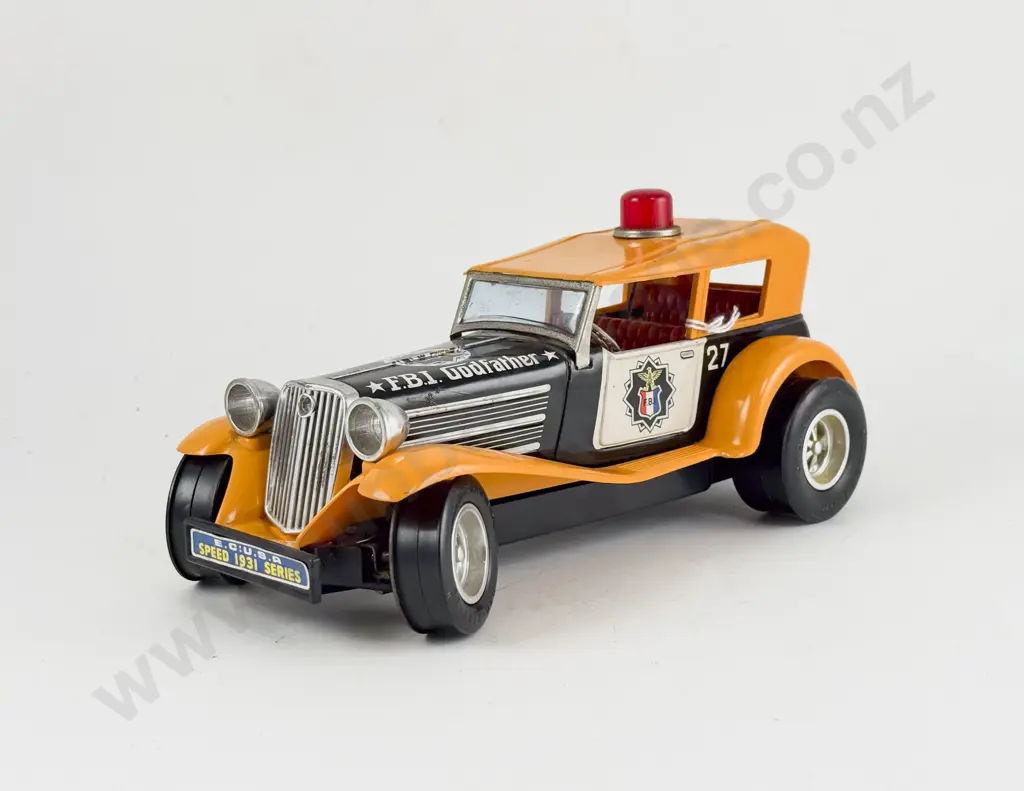 Taiyo Made in Japan Tinplate and Plastic FBI Godfather 27 Speed 1931 Series Image 1++
