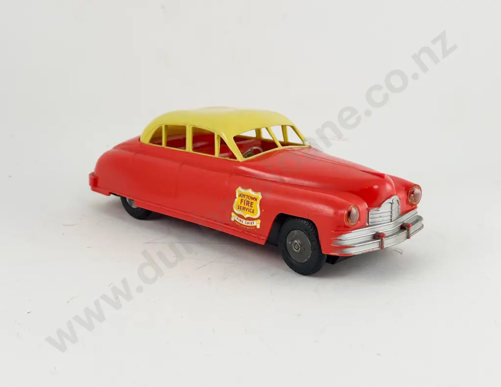 Mettoy Made in GT Britain Hard Plastic Joytown Fire Service Fire Chief Sedan Image 1++