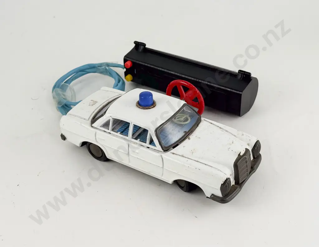 SK Mark Made in Japan Tinplate Police Vehicle Image 1++