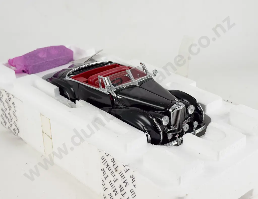Boxed Franklin Mint 1947 Bentley Image 1++