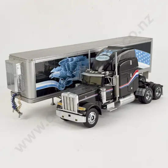 Franklin Mint Peterbilt Big Rig Semi Model 379 Ultimate Big Rig Truck and Trailer