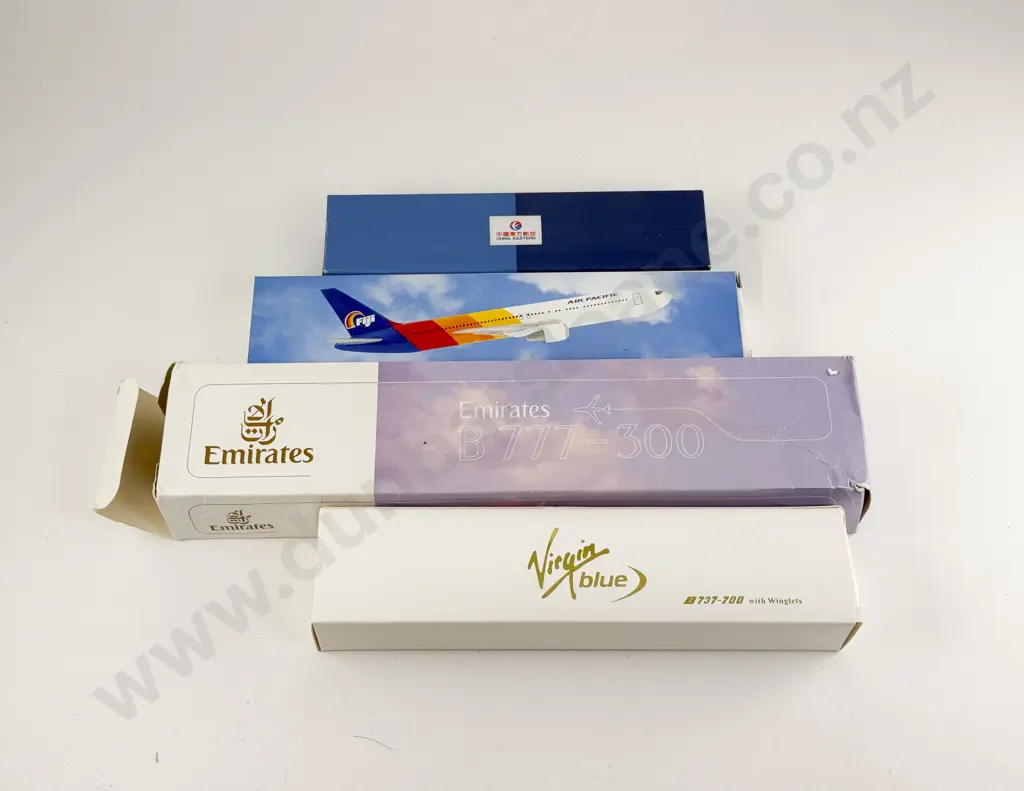 Four Aviation Inflight Scale Models Image 1++