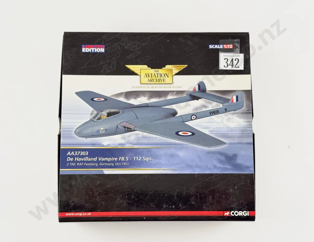 Boxed Corgi Aviation Archive AA37303 De Havilland Vampire FB.5 – 112 Sqn. Image 1++