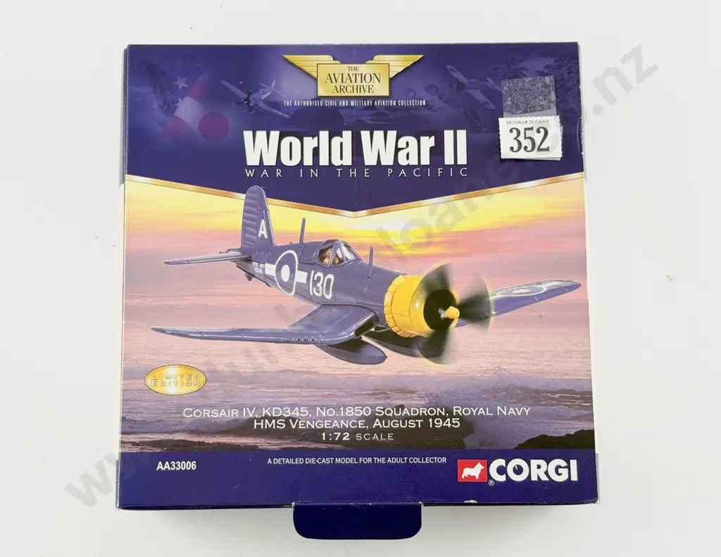 Boxed Corgi Aviation Archive AA33006 Corsair IV Ltd Ed 964/2700 Image 1++