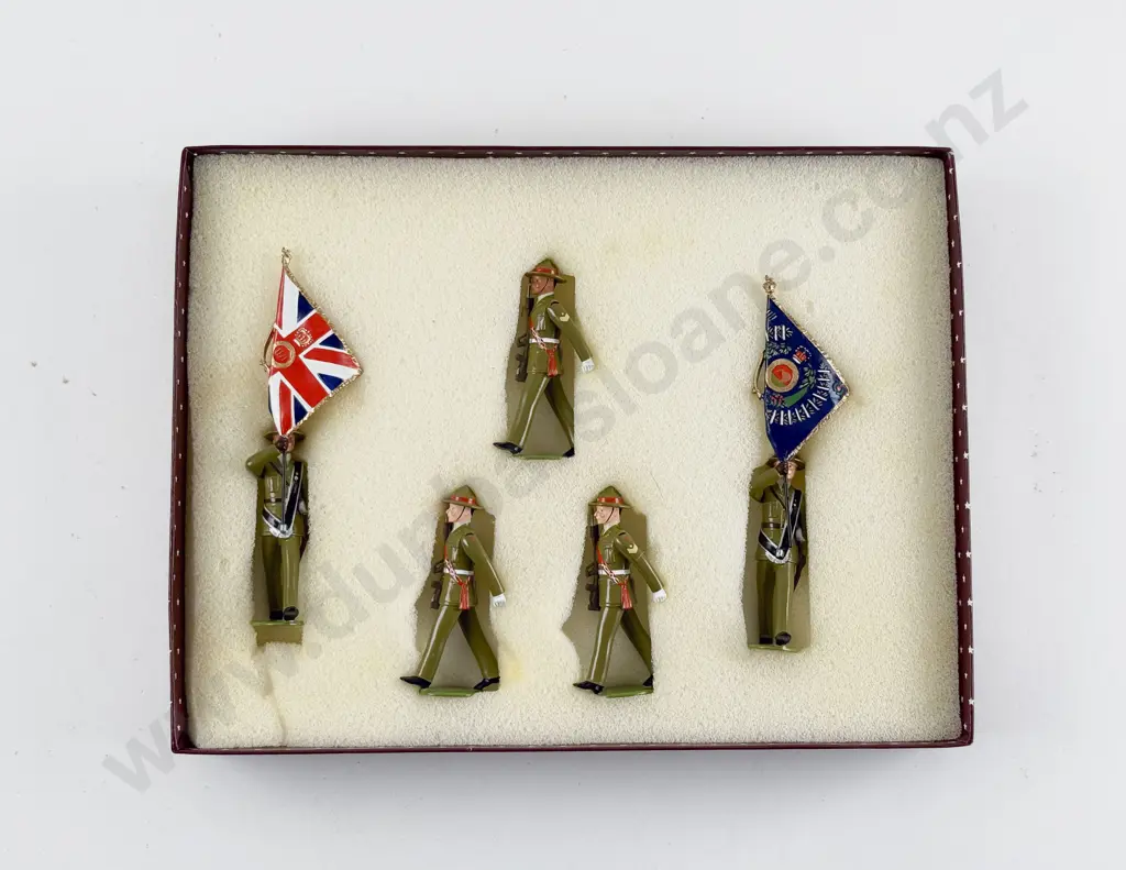 Imperial Productions NZ No9 2nd/1st Battalion Royal NZ Infantry Regiment Colour Party 5pces Image 1++