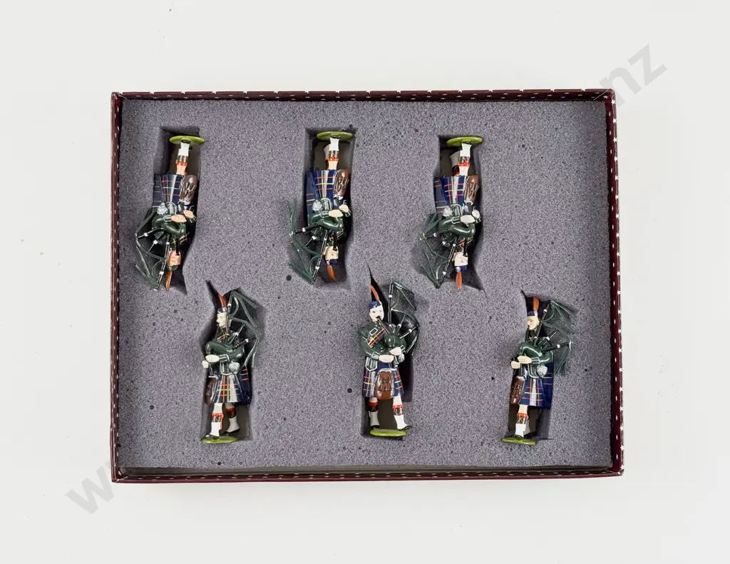Imperial Productions No 81a Pipe Band Cameron Highlanders 1854 6pces Image 1++