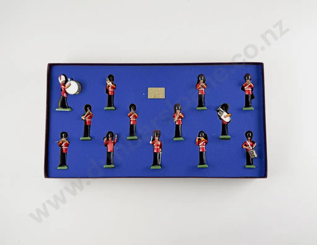 Boxed Britains No102 The Regimental Band of the Royal Scots Dragoon Guards Ltd Ed 1716/2000 Image 1++