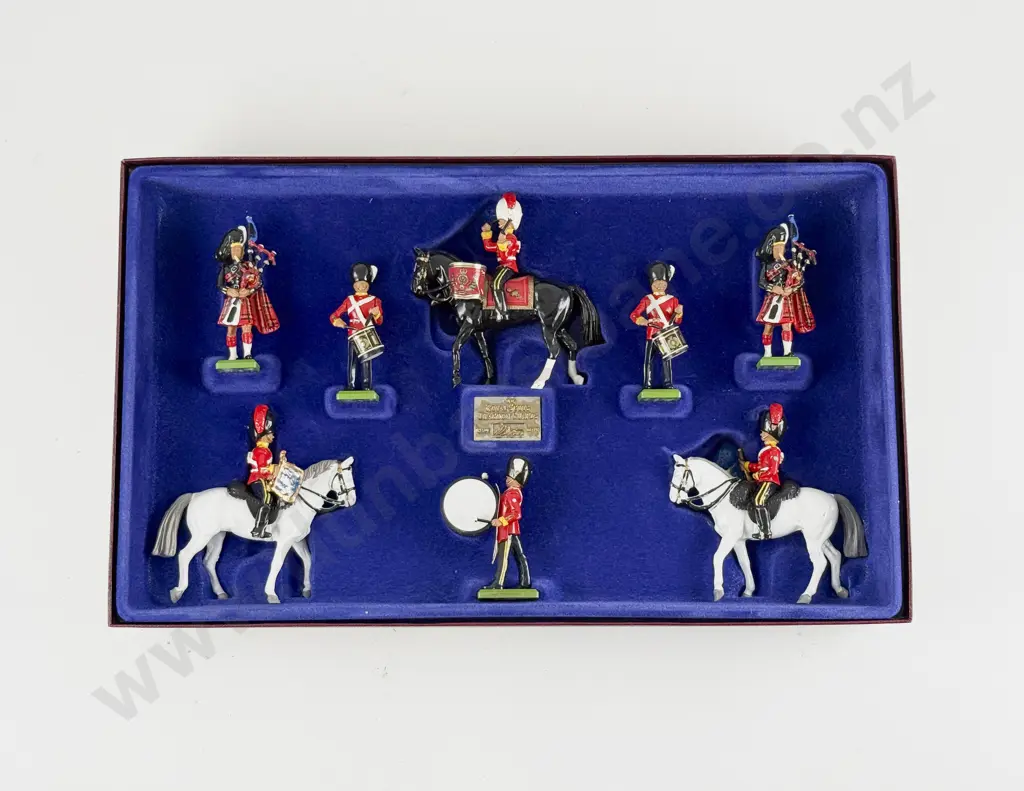 Boxed Britains No5290 The Royal Scots Dragoon Guards Ltd Ed 3257/7000 Image 1++