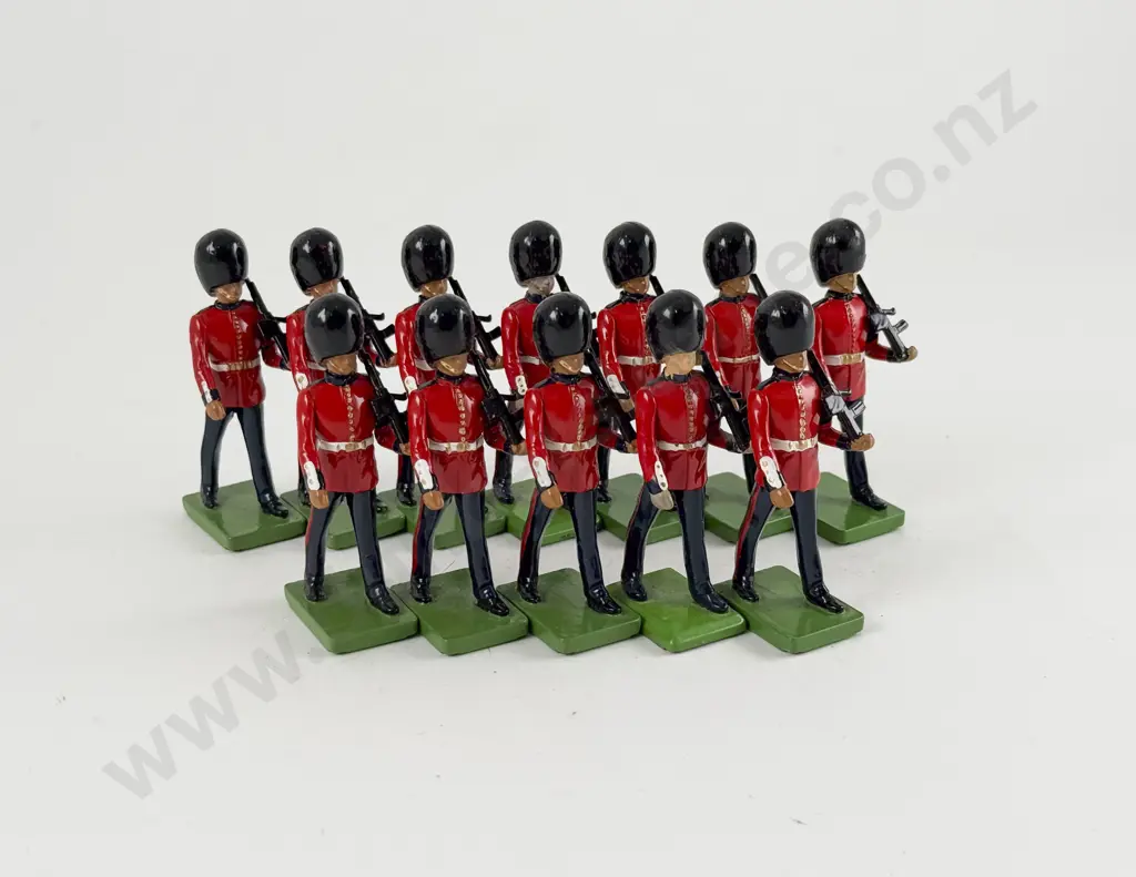 Britains Retail Box No8013 12 Units Scots Guard Image 1++
