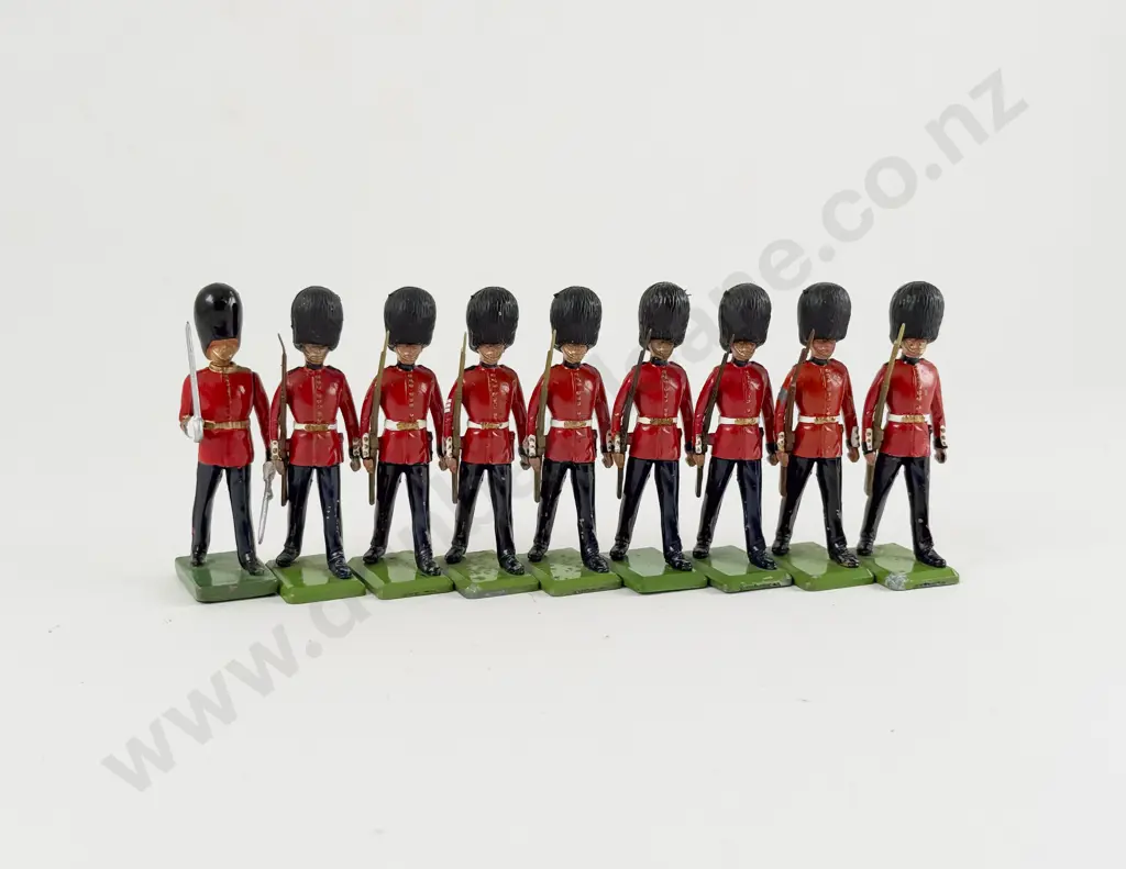 Unboxed Britains Scots Guards At Parade 9pces Image 1++
