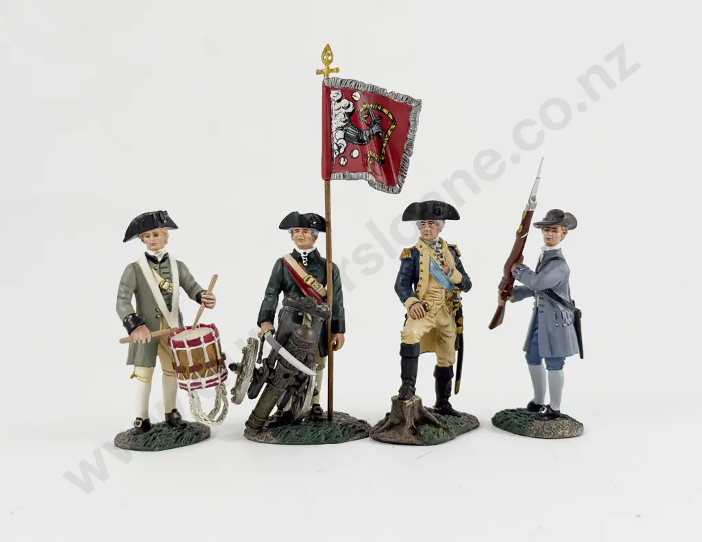 Britains Colonial Militia Flagbearer Washington Drummer and Militia Soldier Image 1++