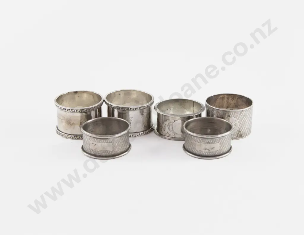 6 S/S Circular Napkin Rings Image 1++