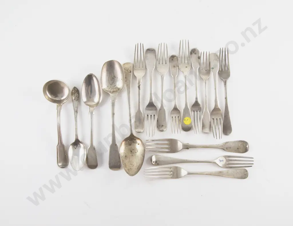 17 Various Pieces Of S/S Flatware Image 1++