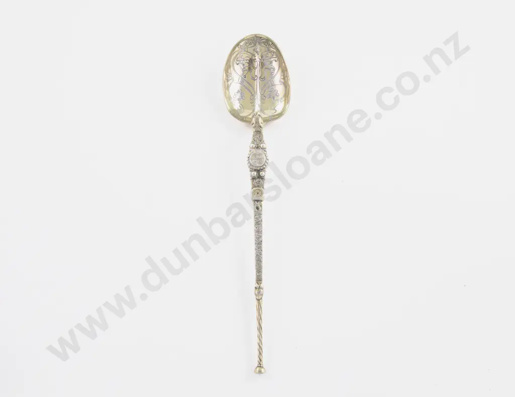 Edw VII S/S Gilt Coronation Spoon by Elkington & Co Ltd Image 1++