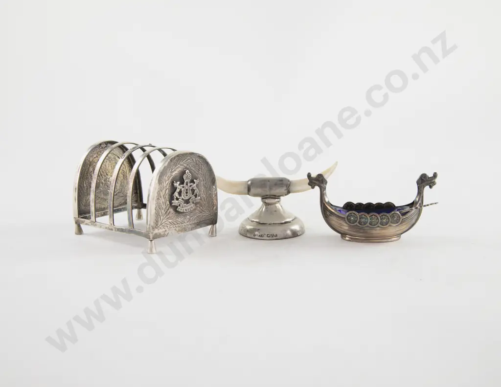 S/S MOP Knife Rest with .925 Norway S/S Viking Boat Salt and Persian Silver Toast Tack (af) Image 1++