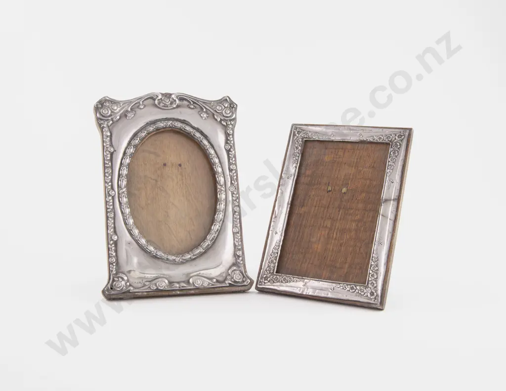 2 Vintage S/S Photo Frames Image 1++