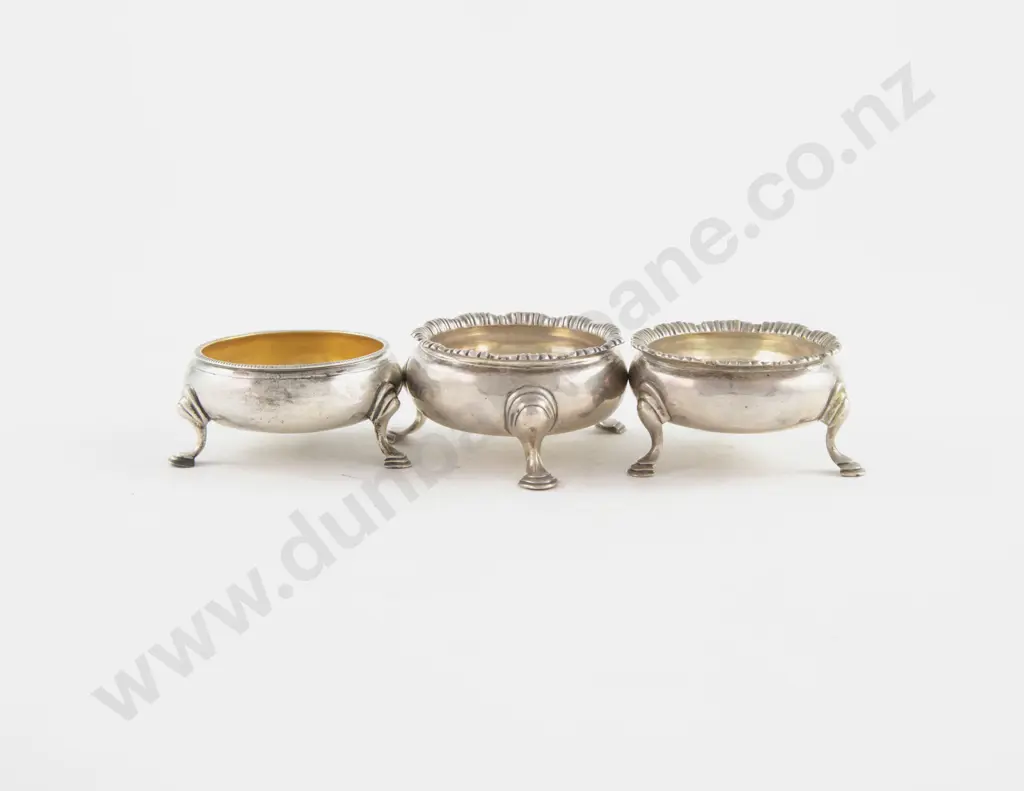 Pair Geo III S/S Circular Salts Image 1++
