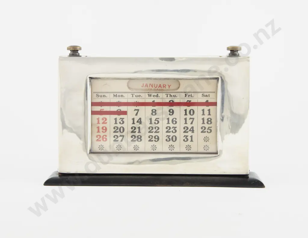 Geo V S/S Framed Desk Calendar Image 1++