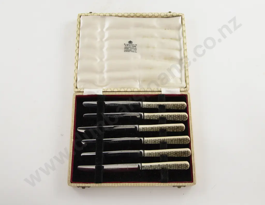 Cased Set Of 6 Afternoon Tea Knives by Garrard & Co London Image 1++