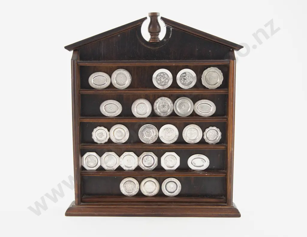 1981 Franklin Mint The Antique English Silver Miniature Plate Collection of 25 Image 1++