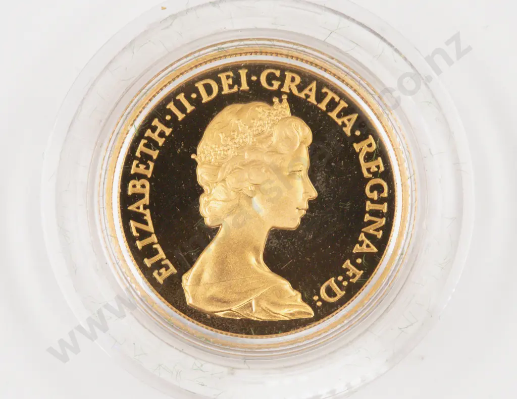 EIIR 1980 Proof Gold Sovereign Royal Mint Image 1++