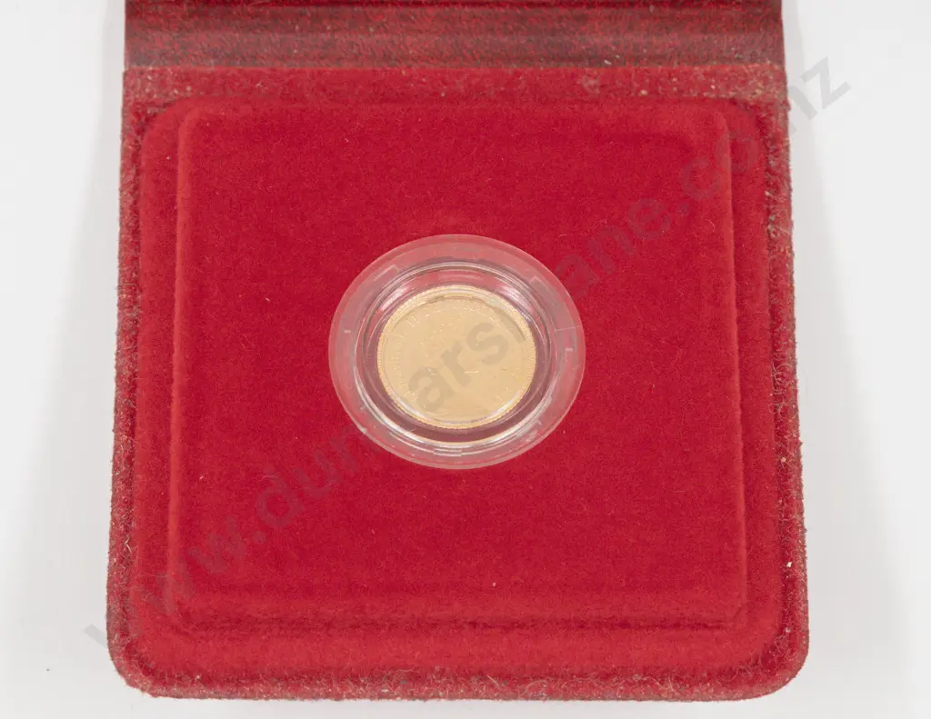 EIIR 1980 Proof Gold Half Sovereign Royal Mint Image 1++