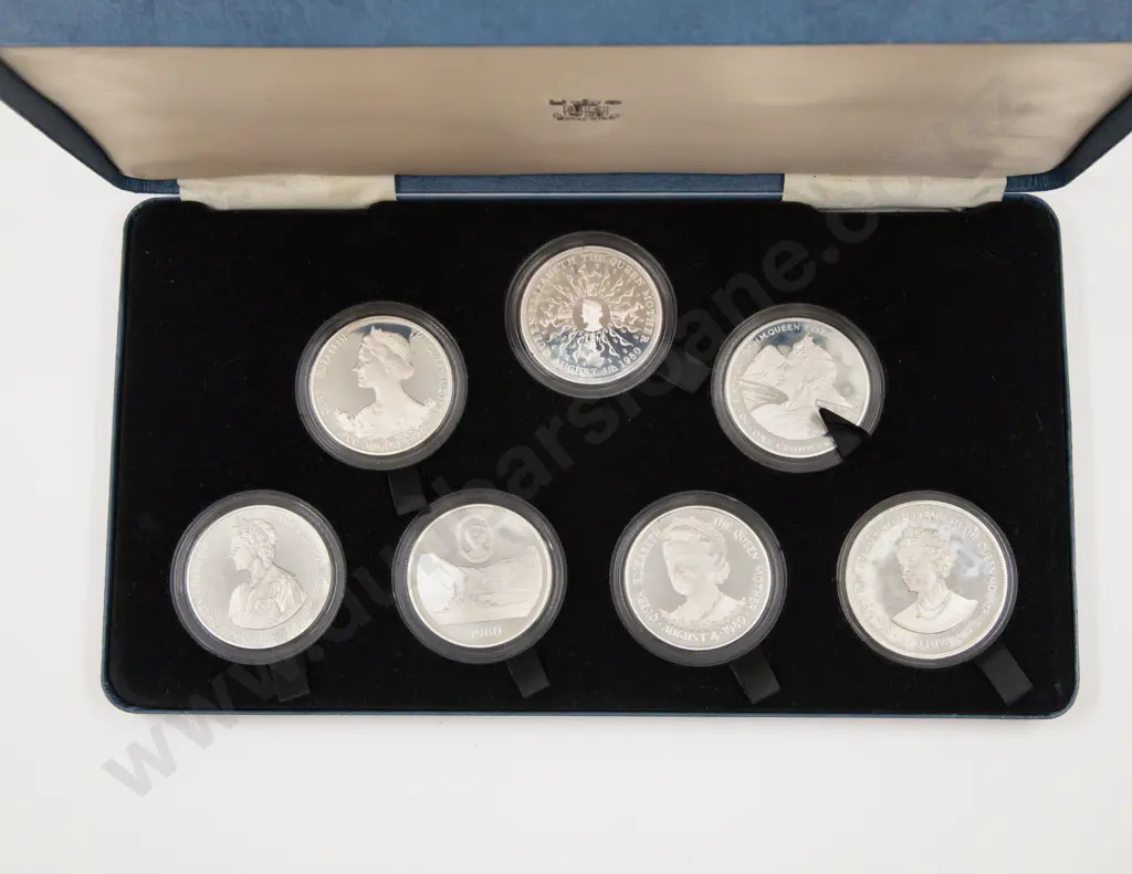 Cased Queen Elizabeth the Queen Mother 80th Birthday Seven Proof Silver Coin Commemorative Crown Set Image 1++
