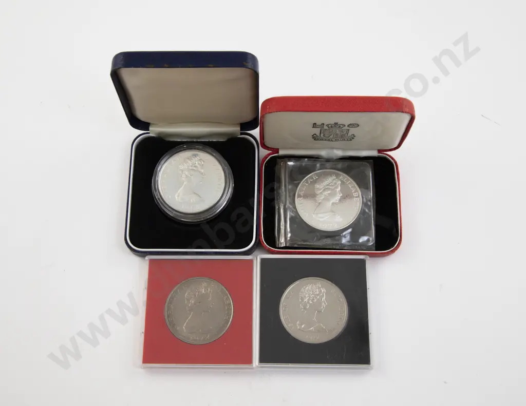 Gibraltar 1972 25pence Silver Wedding Silver Proof 1980 Nelson Silver Proof and Two Unc Coins Image 1++