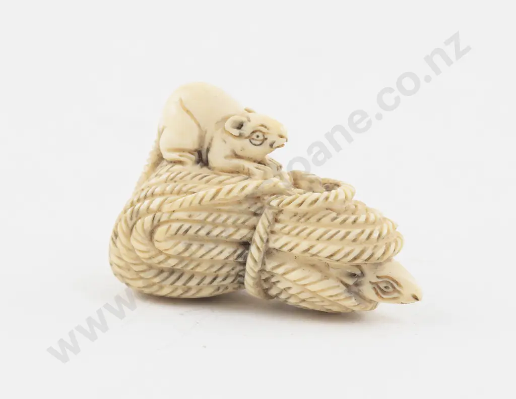Signed Ivory Netsuke of Two Rats on Rope Bale Image 1++