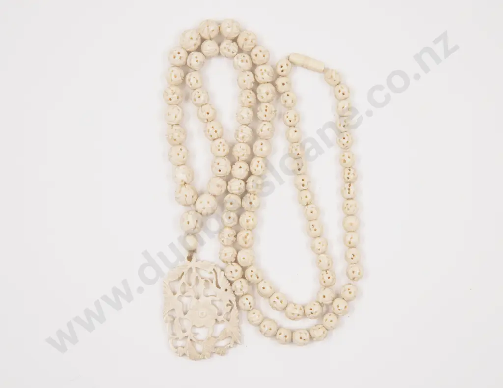 Late C19th Chinese Carved Ivory Bead Necklace with Pendant Image 1++