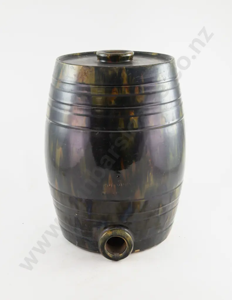 NZ Colonial Hudson and Co Wellington Stoneware Barrel Image 1++