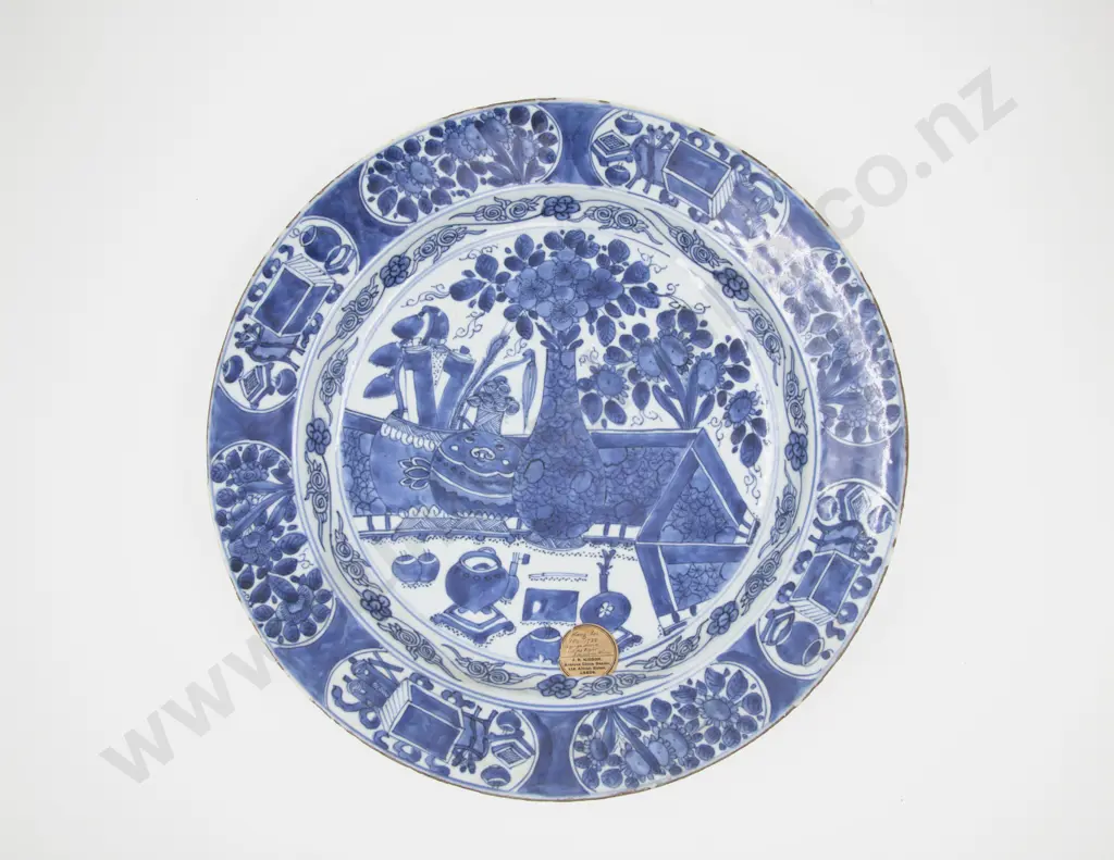 Early C19th Exportware Underglaze Blue Charger Image 1++