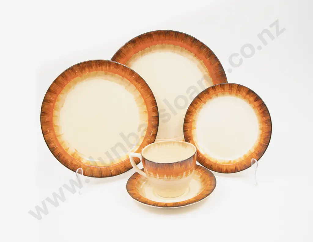 Clarice Cliff Bizarre Aura Pattern 4place Setting Dinner Set Image 1++