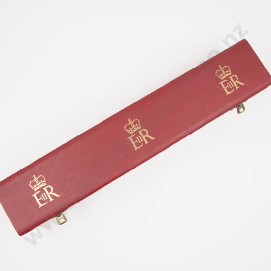EIIR Knighthood Investiture Scroll Box