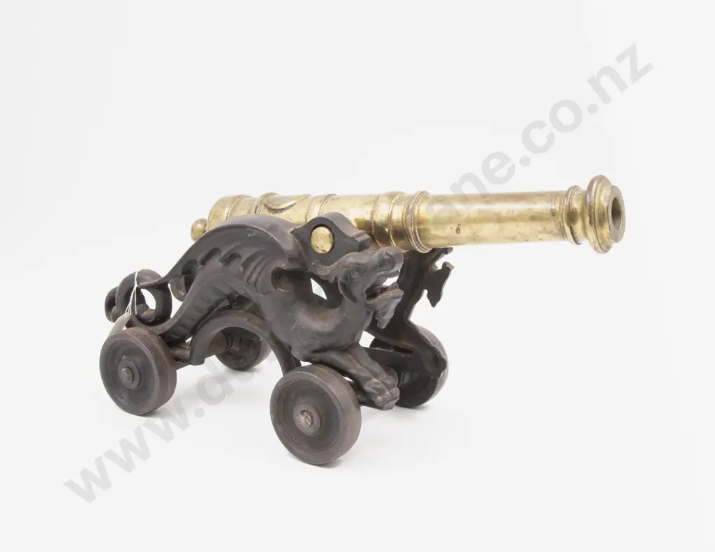 Victorian Brass and Cast Iron Canon Image 1++