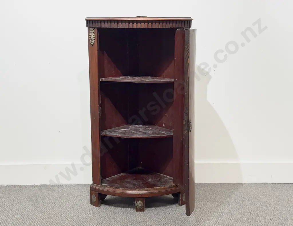 GeoIII Mahogany and Gilt Metal Mounted Corner Cabinet Image 1++