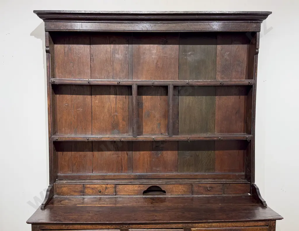 GeoIII Oak Welsh Dresser Image 1++