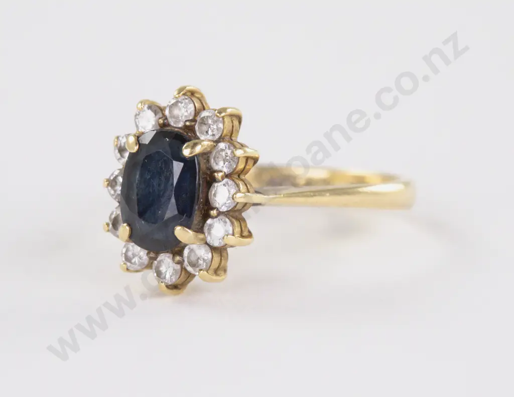 18ct 13Stone Sapphire and Diamond Cluster Ring Image 1++